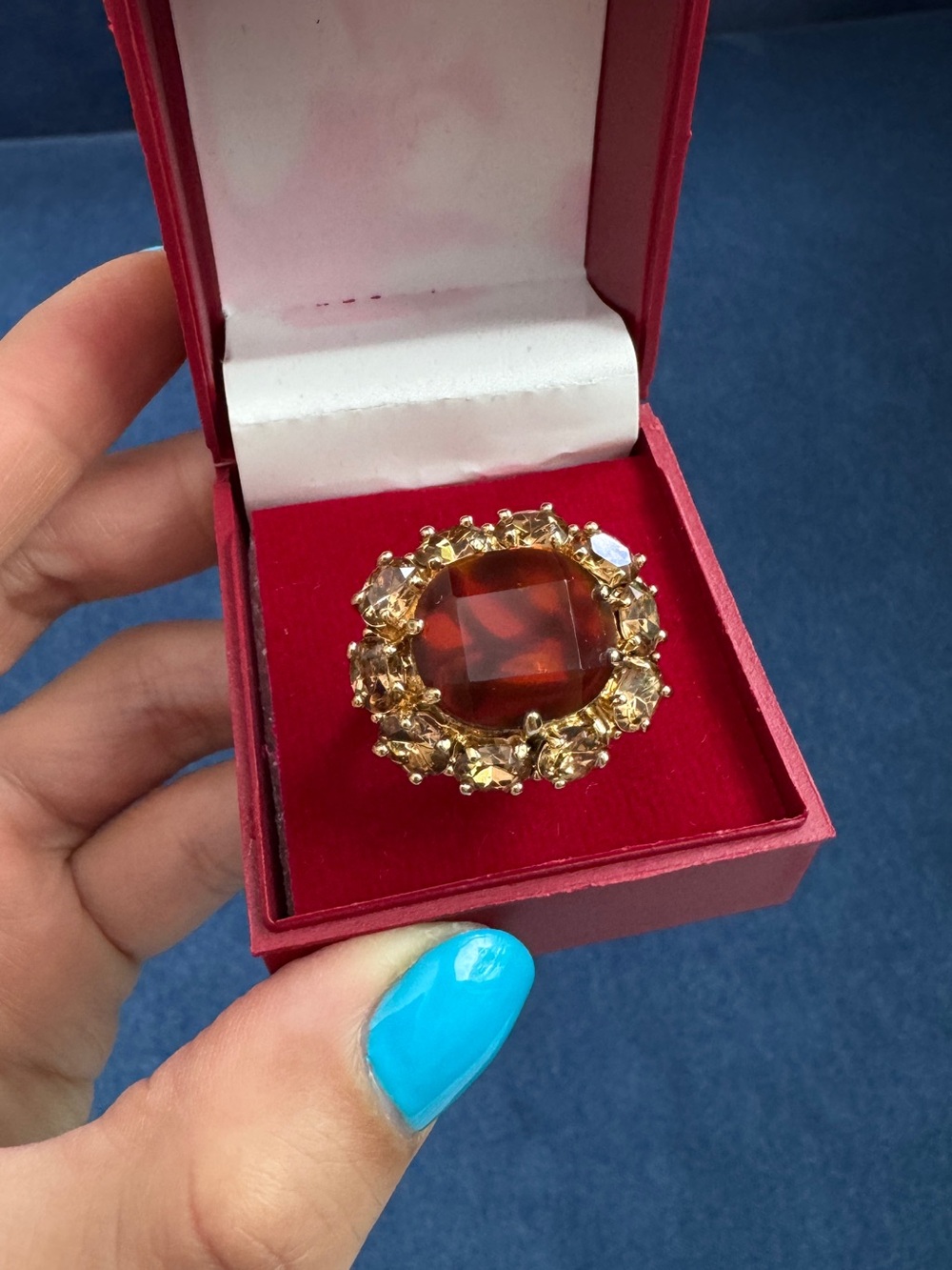 Stunning Gold tone With Brown Crystal Cocktail Ring Size 8